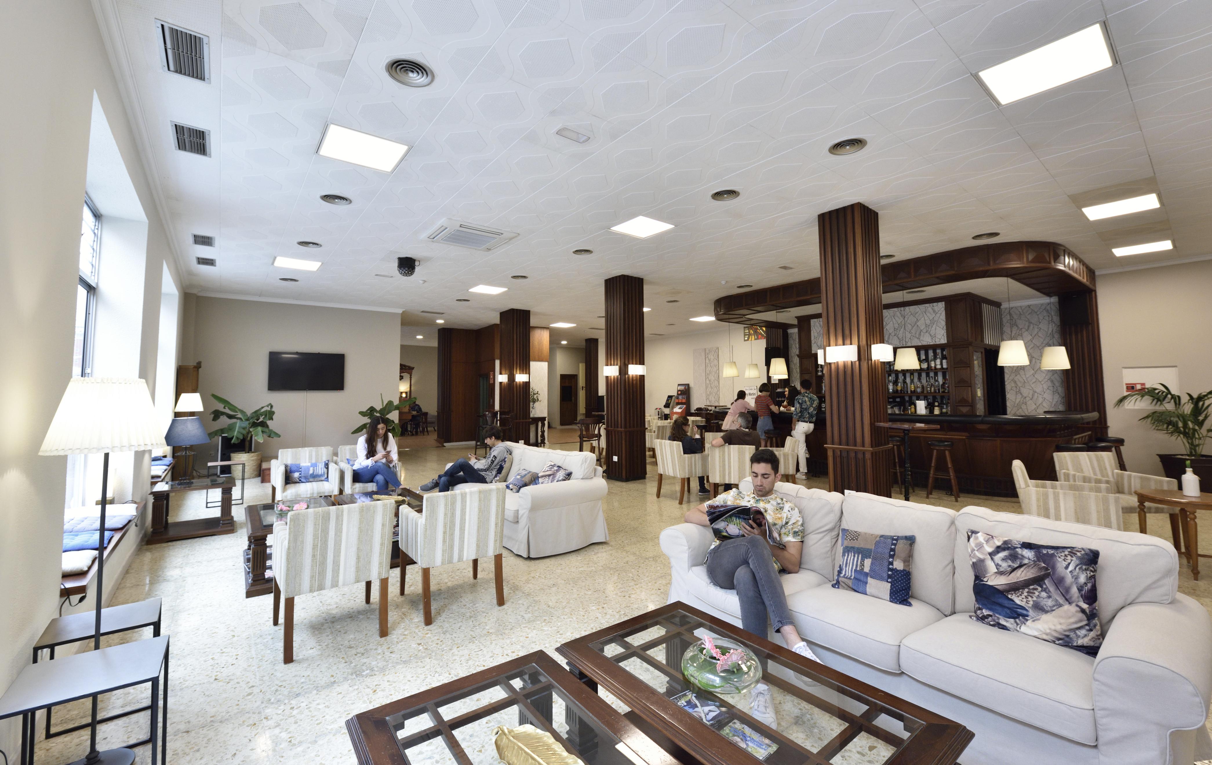 Hotel Marte ปูแอร์โตเดลาครูซ ภายนอก รูปภาพ
