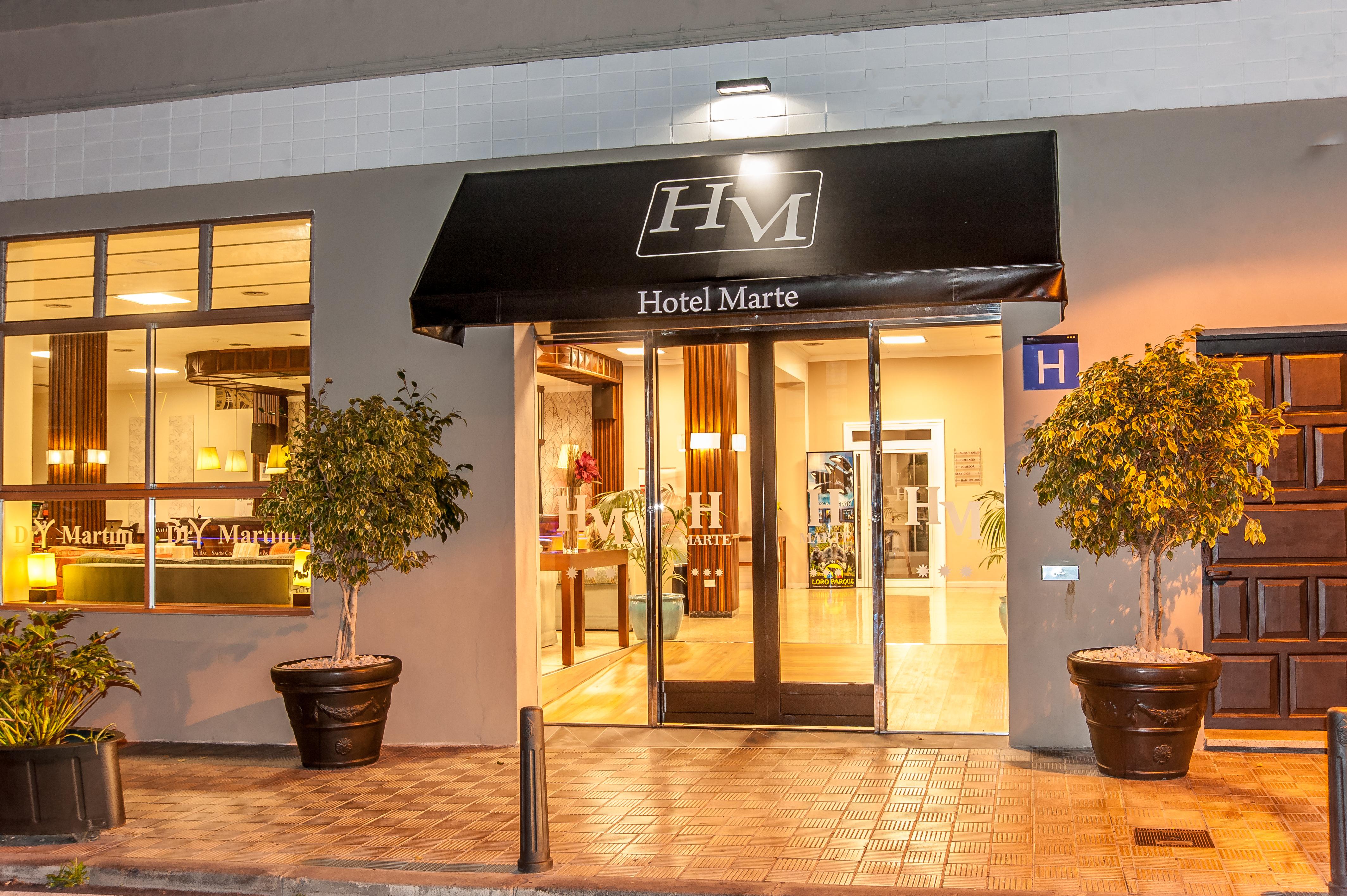 Hotel Marte ปูแอร์โตเดลาครูซ ภายนอก รูปภาพ